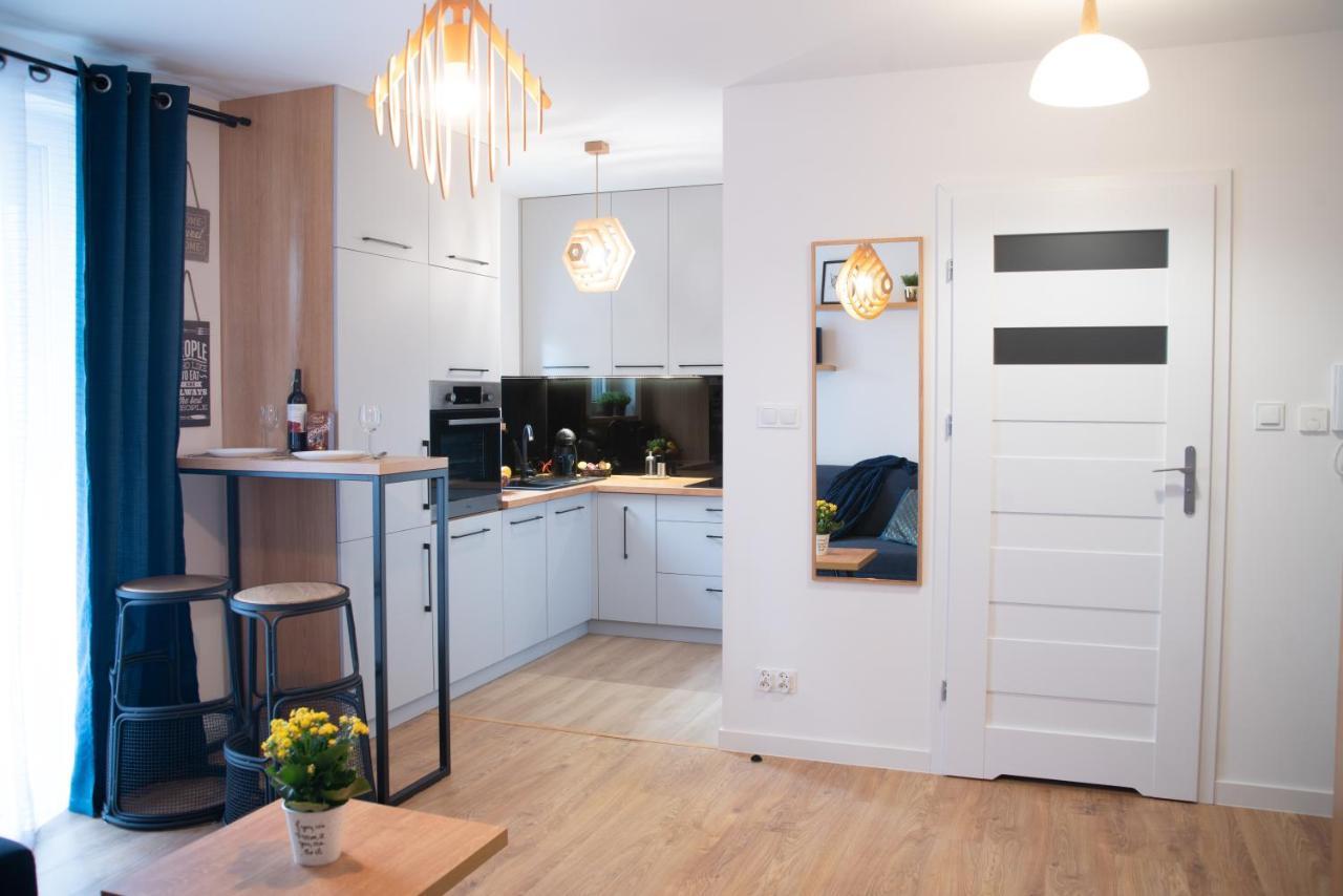 Apartament Niebieski - Okrzei كيلتشي المظهر الخارجي الصورة